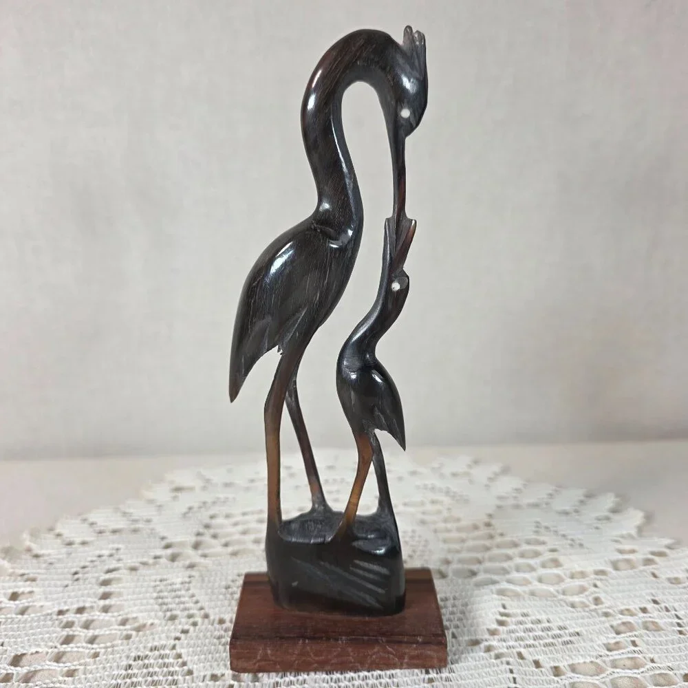 Vintage Hand Carved Water Buffalo Horn Crane Family Sculpture On Wooden Base - Picture 2 of 6